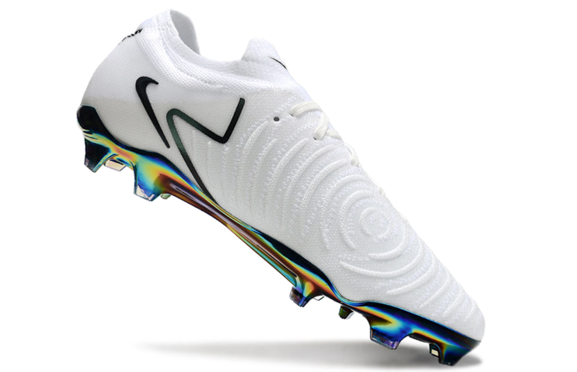 Botas de fútbol Nike Phantom Luna Elite FG