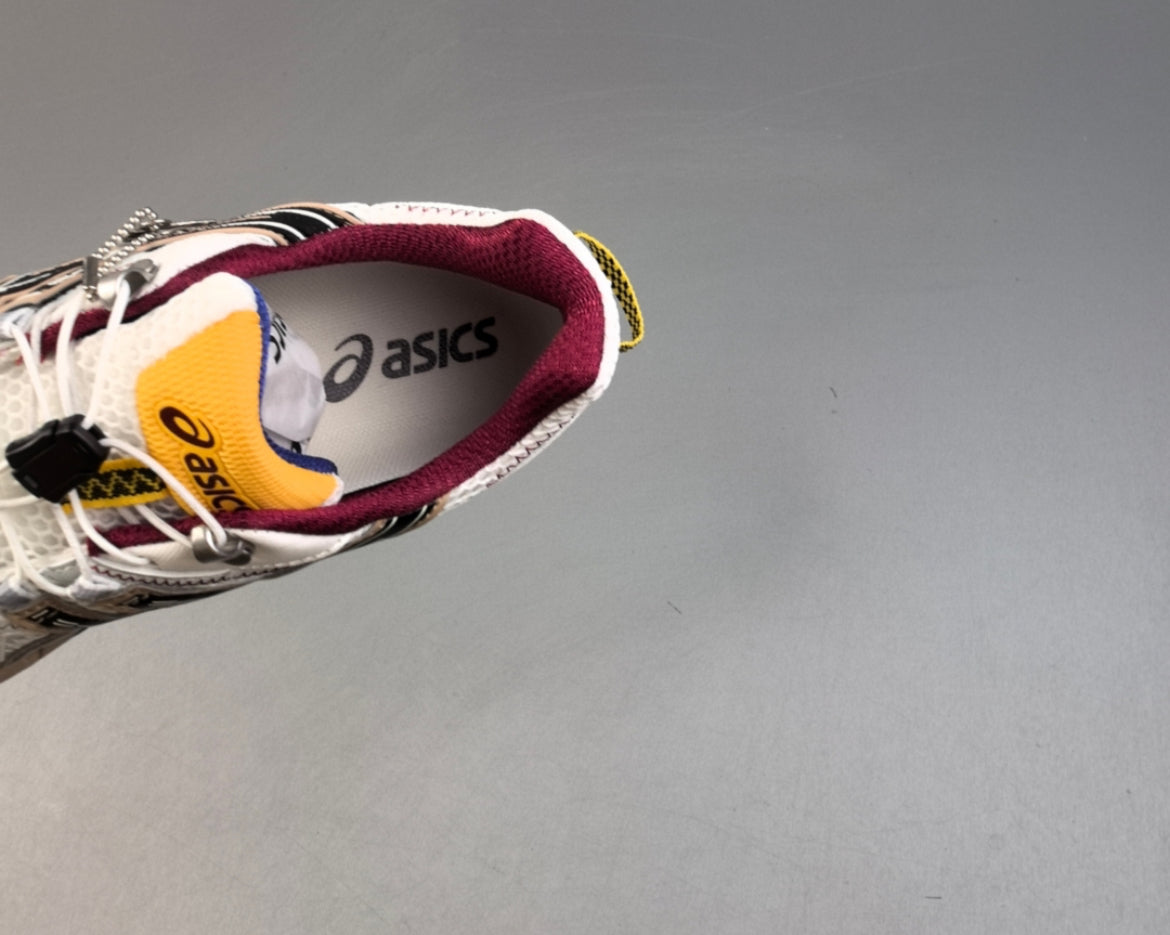 ASICS Gel-Kahana