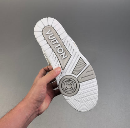 Louis Vuitton Skate Grey and white