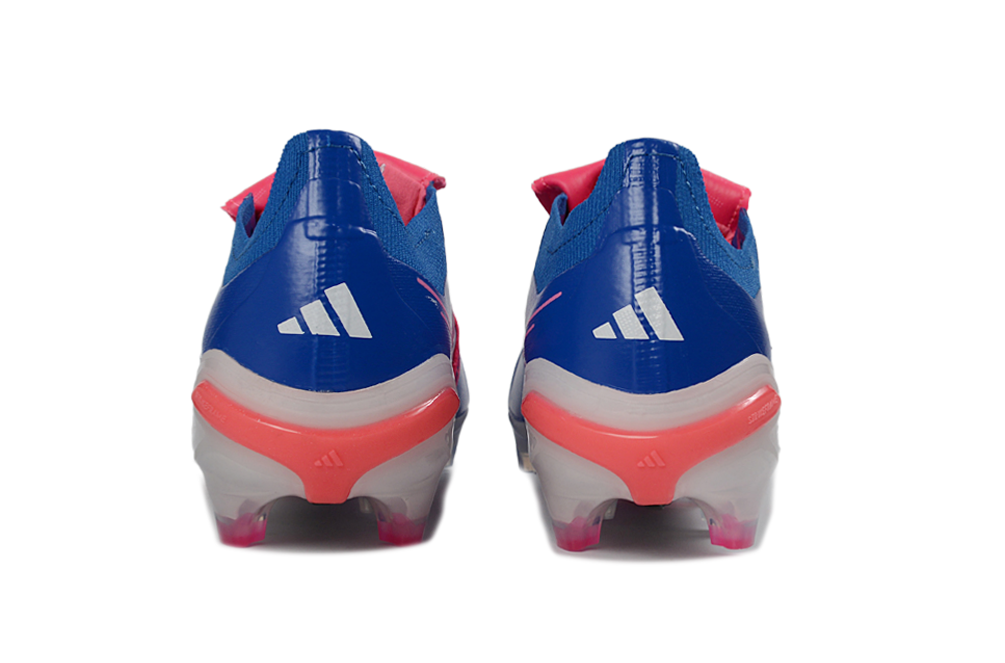 Adidas Predator Accuracy Elite FG with foldable tongue