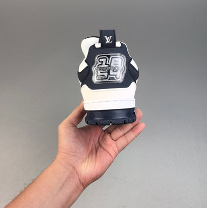Louis Vuitton Skate Black and White