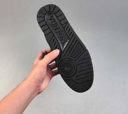 Louis Vuitton Skate Black