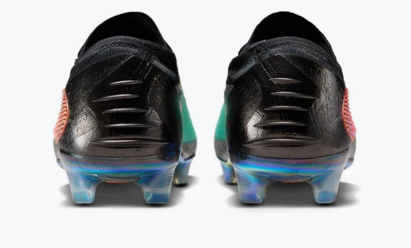 Football Boots Nike Phantom 6 Low Elite FG