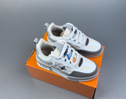 Louis Vuitton Skate Grey and white